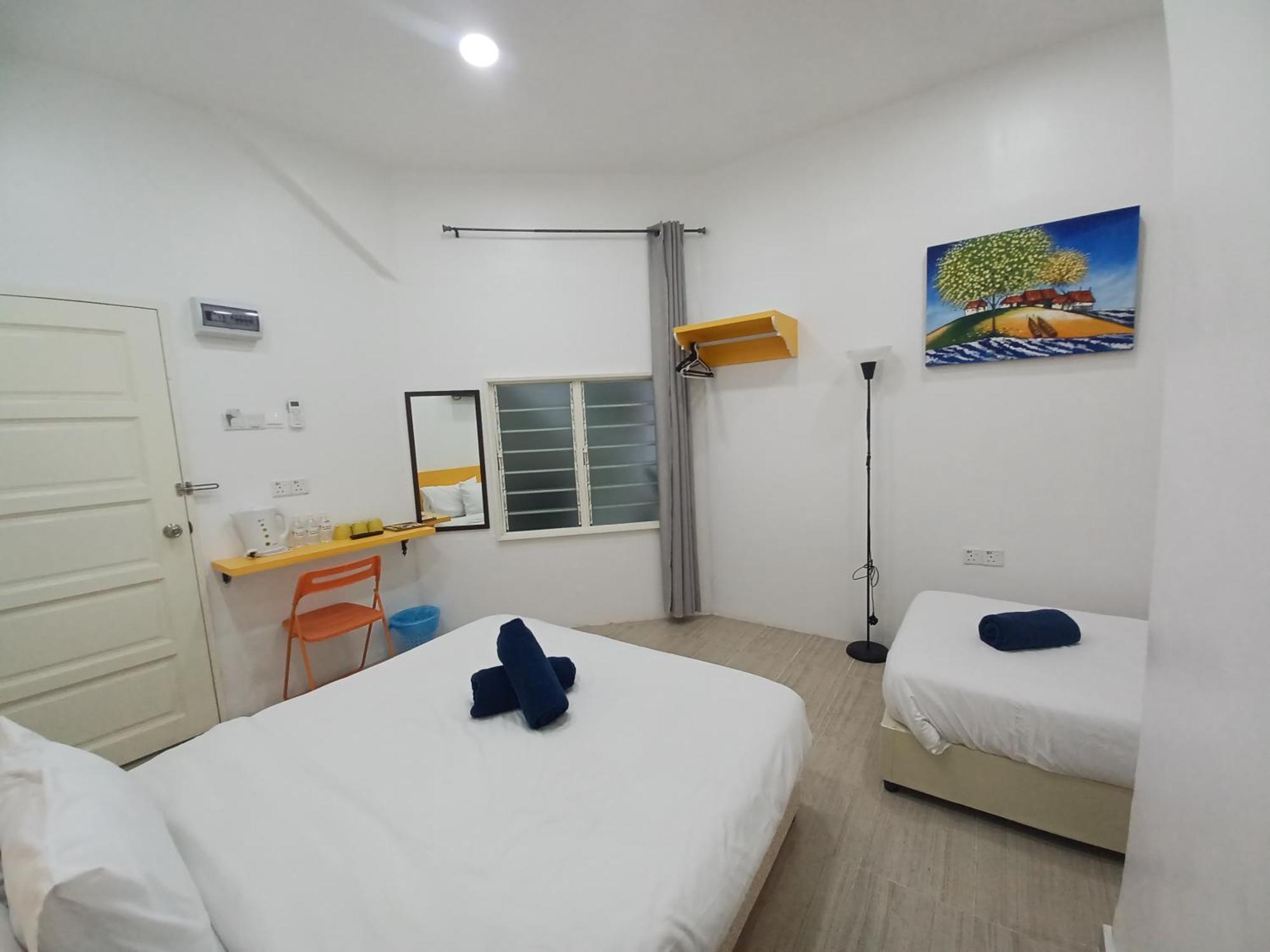 The Serai Cottage Transit Hotel Kampong Gong Badak Phòng bức ảnh
