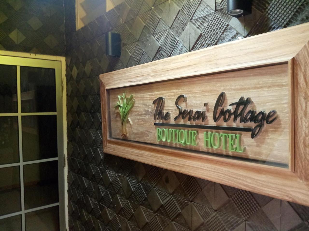 The Serai Cottage Transit Hotel Kampong Gong Badak Ngoại thất bức ảnh