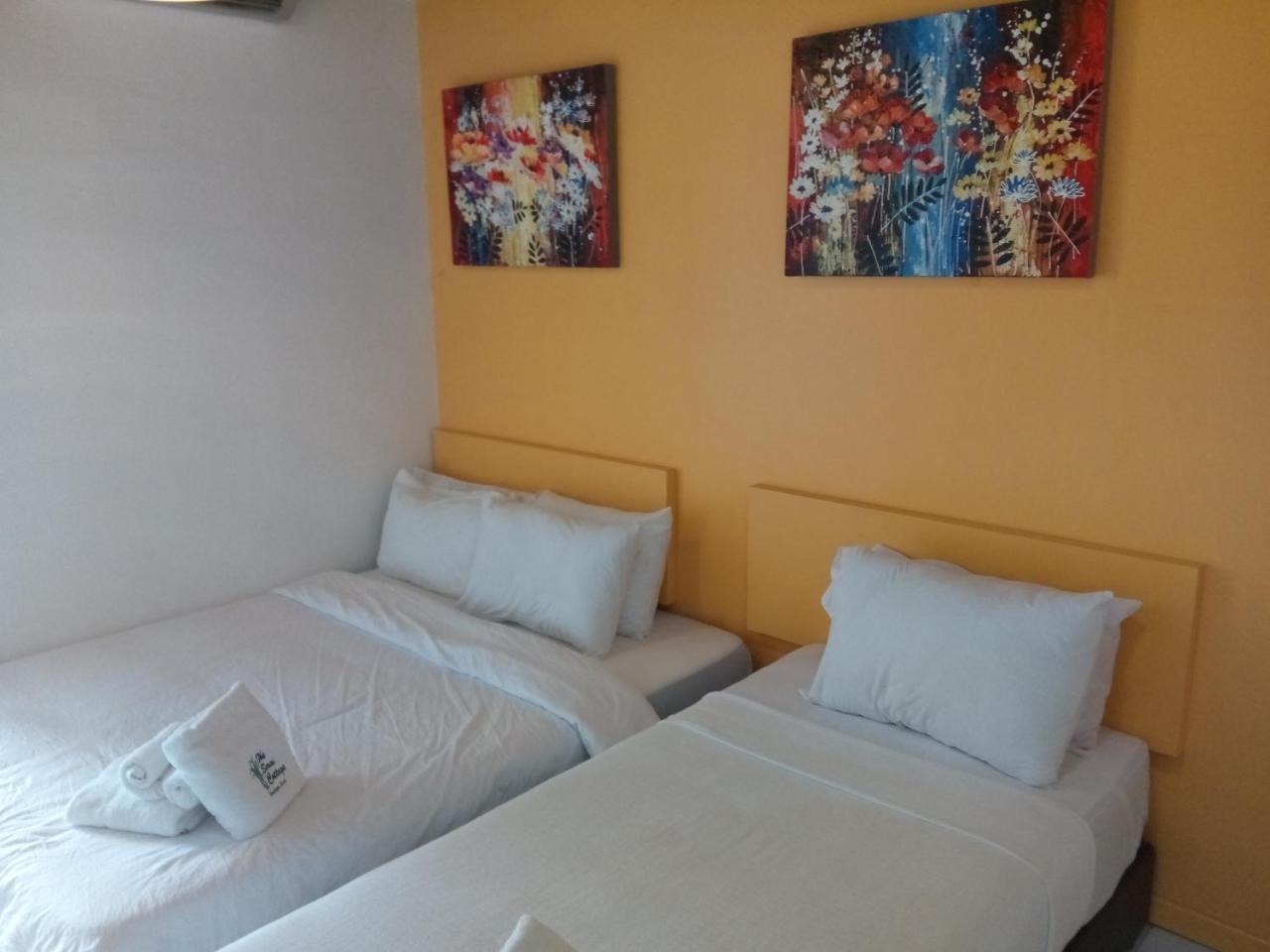 The Serai Cottage Transit Hotel Kampong Gong Badak Ngoại thất bức ảnh
